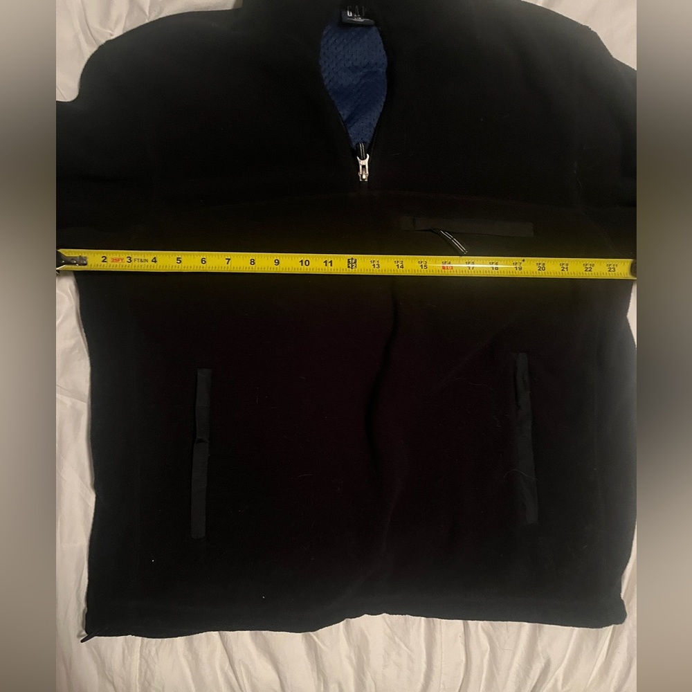 Men’s GAP Black Fleece with Blue Lining - Picture 4 of 5